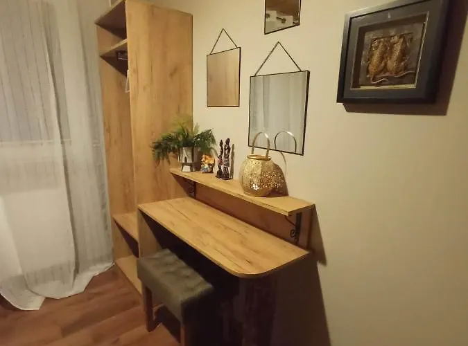 Apartment 6 Osobowy *